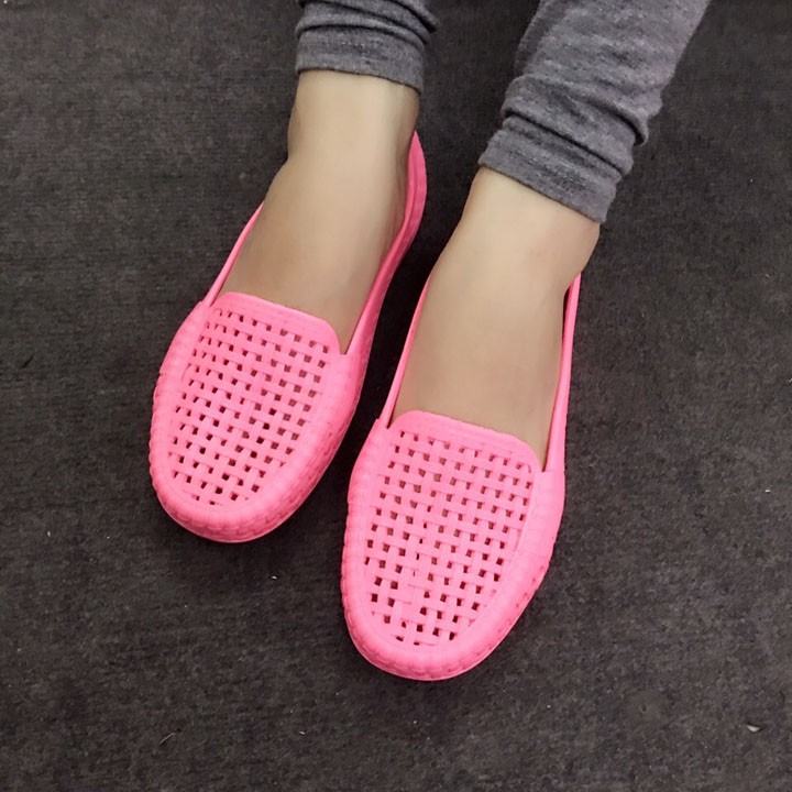 Giày lười nhựa lưới Koin VV12 | BigBuy360 - bigbuy360.vn