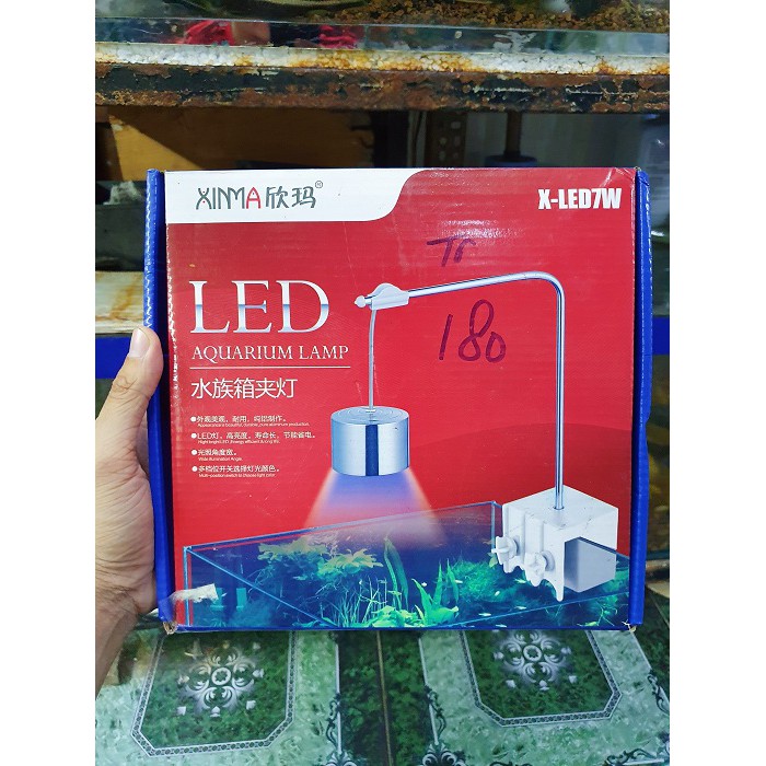 ĐÈN LED TREO XINMA 7W CHO HỒ THỦY SINH 15 ĐẾN 50CM 20X20CM