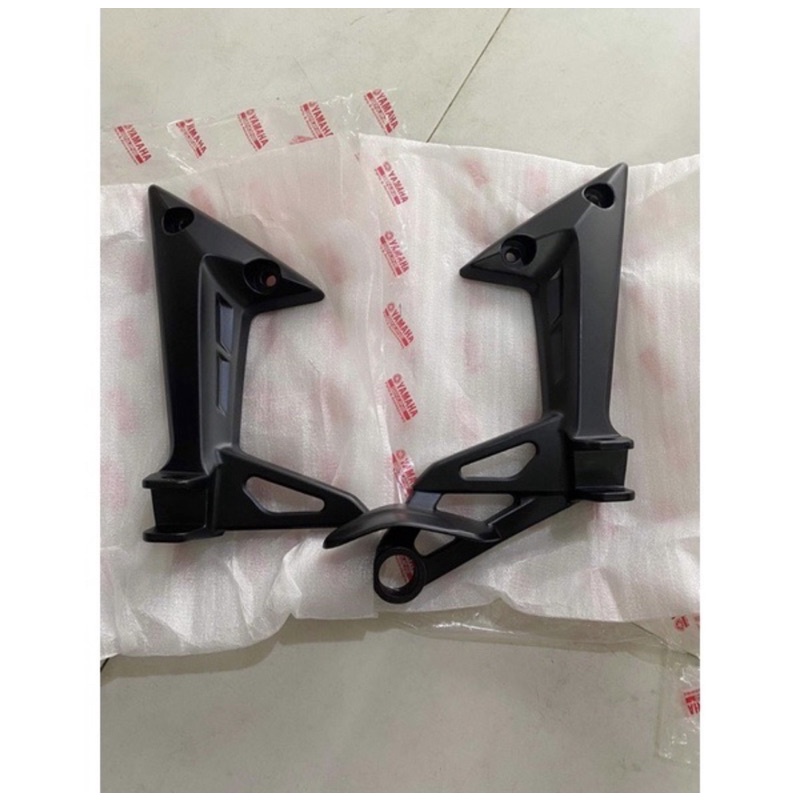 Gác chân sau Exciter 2010/ Ex nhỏ chính hãng