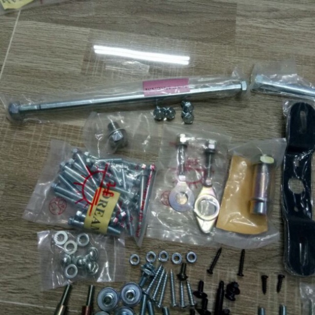 Bộ ốc cho xe Dream Việt , Dream Thái - lắp cho dream và wave honda các loại -đẹp như zin 100%