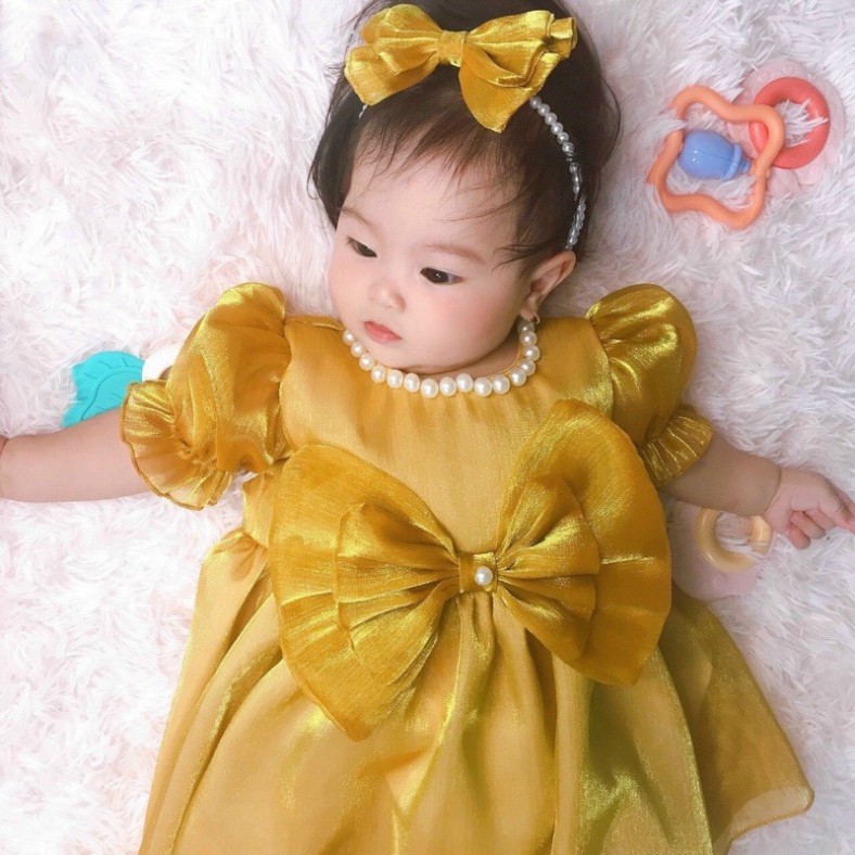 Xả Váy ngắn tay kèm bờm đính hạt bé gái