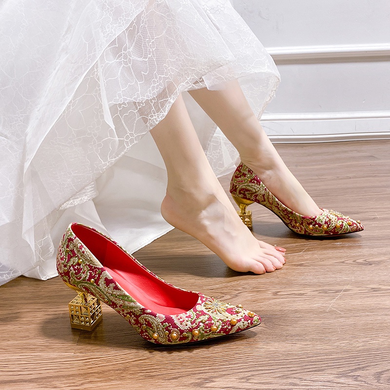 Giày Cao Gót Mũi Nhọn Đính Pha Lê Phong Cách Trung Hoa Cho Nữ