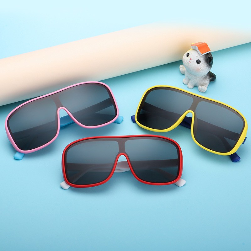 kính mắt thời trang dành cho bé từ 2-9 tuổi, đi nắng chống bui , chống tia UV400- mã 1561