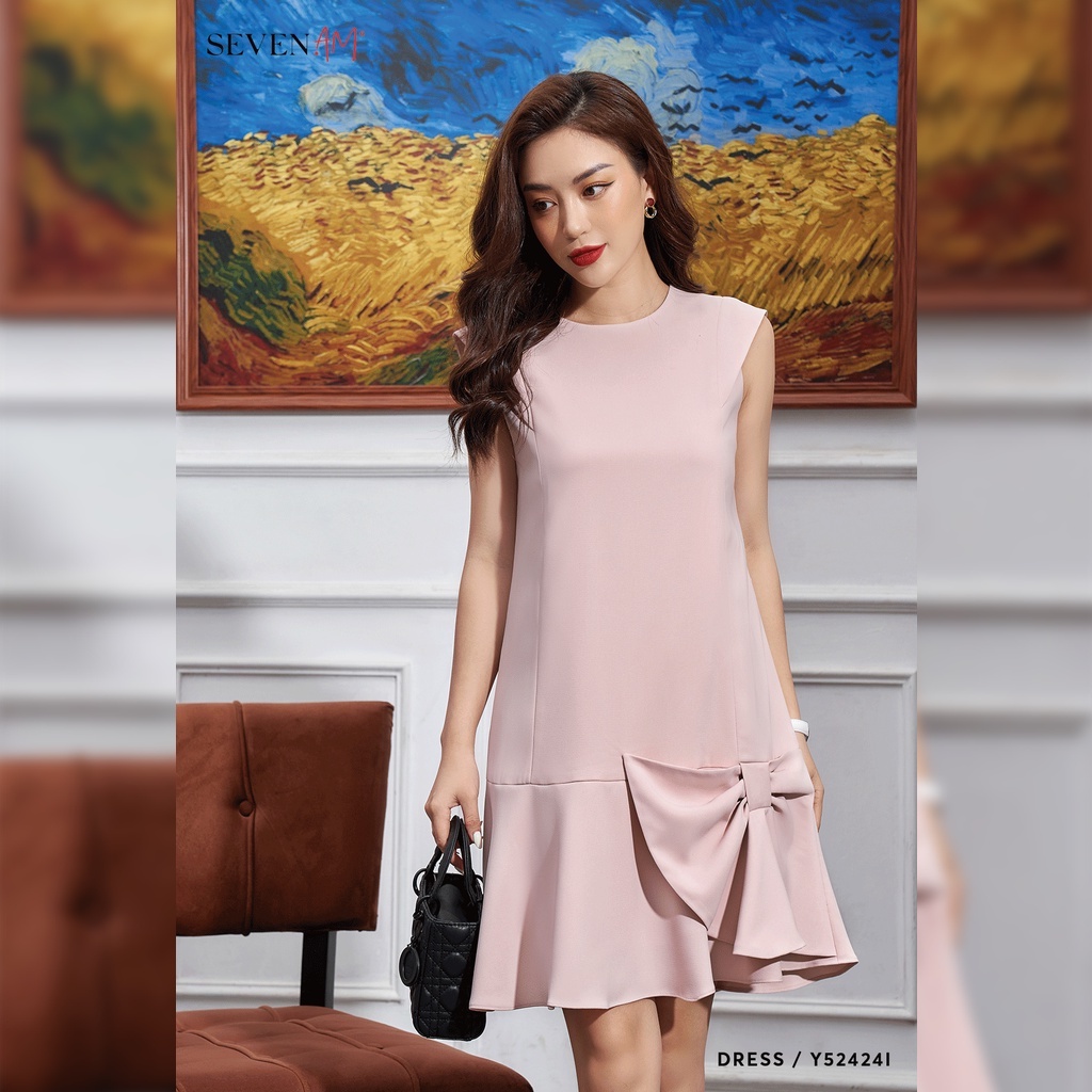 Đầm Thiết Kế Seven.AM Màu Hồng Be Kiểu Dáng Sát Nách Có Nơ Mã Y52424I