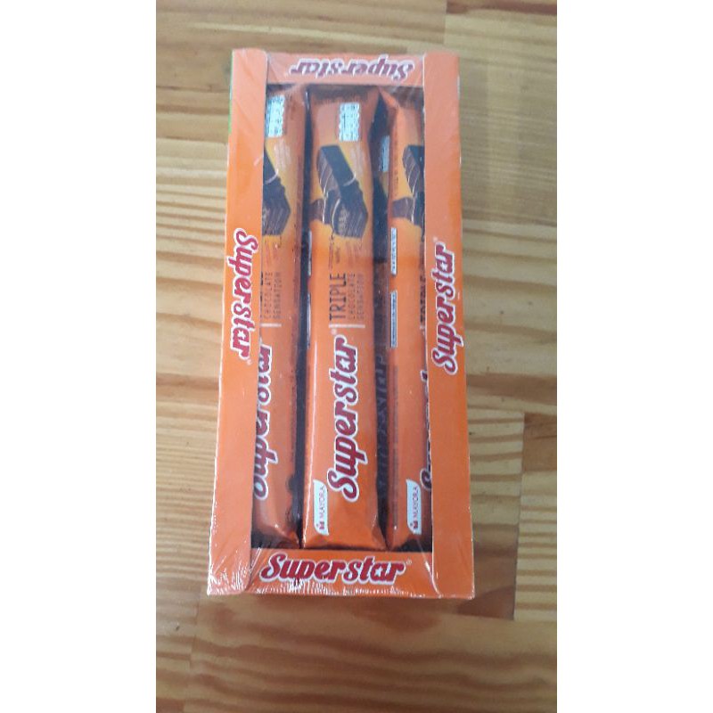 Bánh xốp phủ socola Superstar