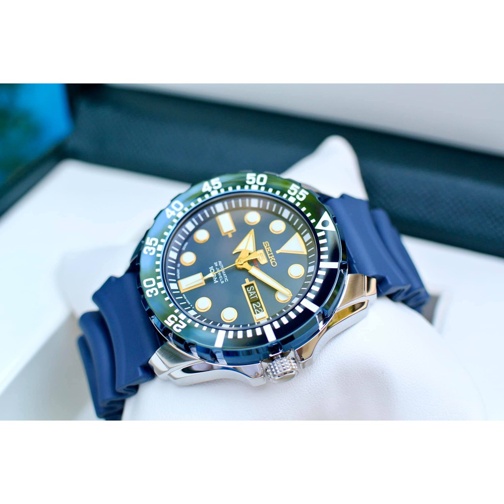 Đồng hồ nam Seiko 5 Sport 24 Jewels SRP605J2