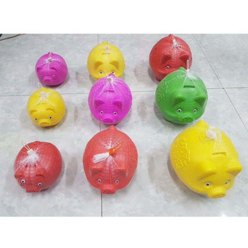Lợn nhựa tiết kiệm bé