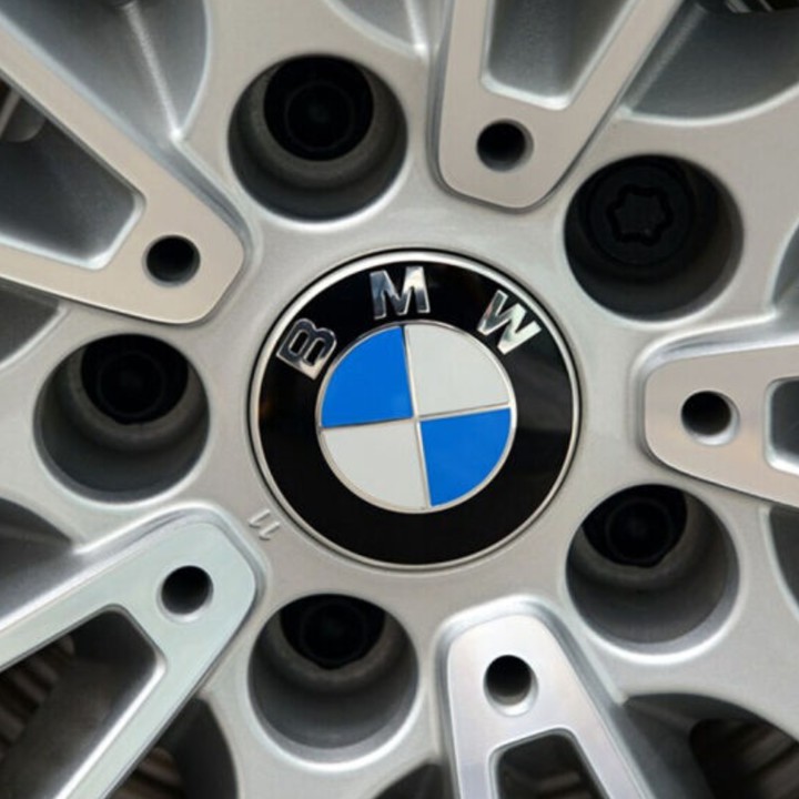 Logo chụp mâm, ốp lazang bánh xe ô tô BMW đường kính 68mm và 55mm Nhựa ABS - 01 chiếc