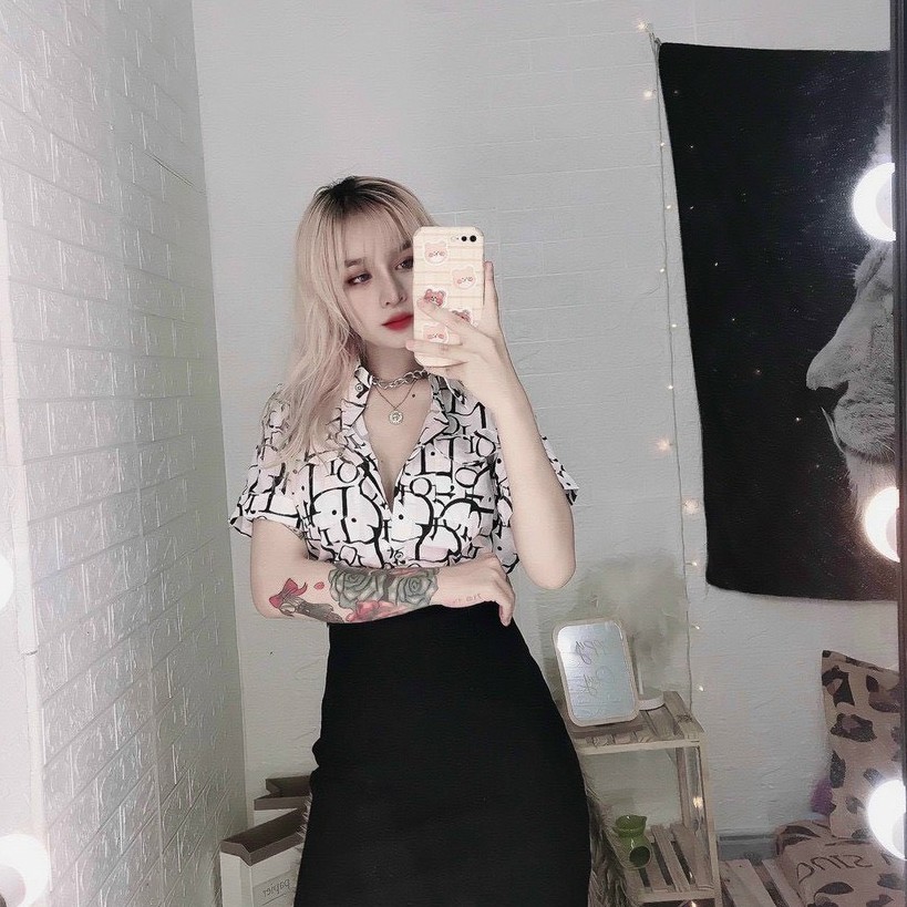 Áo sơ mi tay ngắn 2 túi ngực in chữ nhiểu cực xinh , chất kate lụa mềm mịn ( ảnh thật )