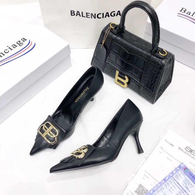 Giày cao gót bb Kỳ Duyên, Ngọc Trinh