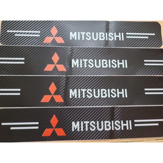 Bộ 4 Miếng dán chống xước bậc cửa ô tô sợi Carbon bền đẹp có Logo hãng xe ( 2 miếng 7cm x 40cm + 2 miếng 7cm x 60cm )