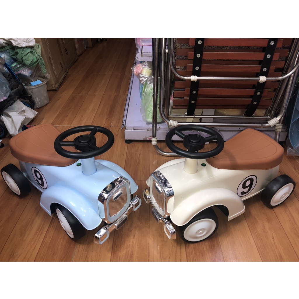 Xe chòi chân cho bé ô tô Babyhope có nhạc đèn led siêu đẹp Babyhope 366