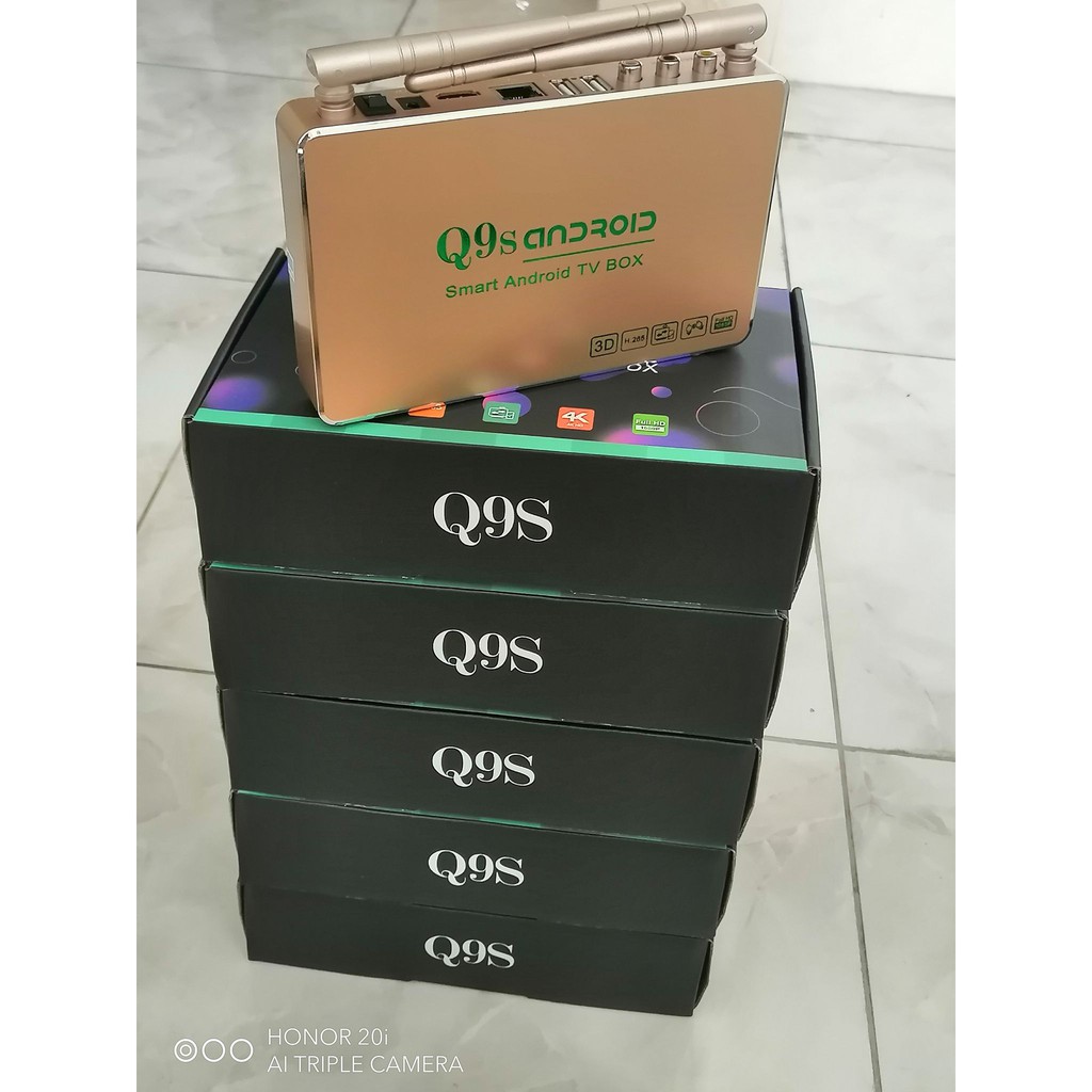 NHANH TAY RINH NGAY ĐẦU THU Android Smart TV Box Q9s RAM 2GB ROM 16GB 2021 kèm khiển giọng nói g10