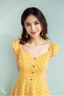 Váy vàng Lep size L