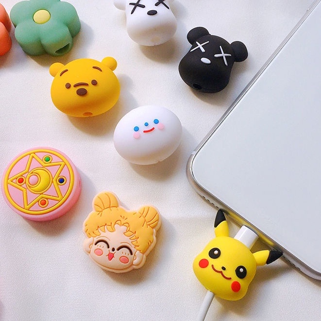 Phụ kiện bảo vệ đầu cắm dây sạc chủ đề hoạt hình đáng yêu tiện dụng