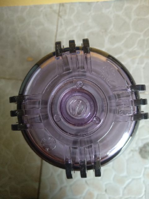 Cốc lọc nước số 1 của máy lọc nước ren 13 gia đình | BigBuy360 - bigbuy360.vn