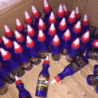 Nước tẩy sơn xe máy