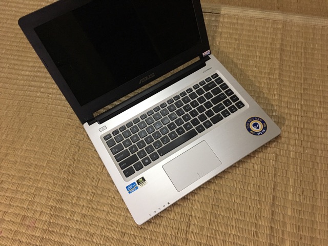 Laptop Asus K46 i5 vỏ nhôm mỏng đẹp thời trang văn phòng