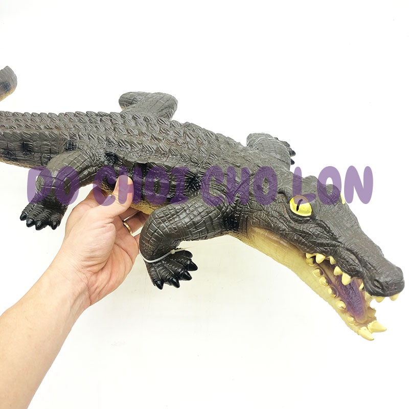 Đồ chơi mô hình cá sấu size 70 cm bằng nhựa mềm nhồi bông có nhạc 7008A