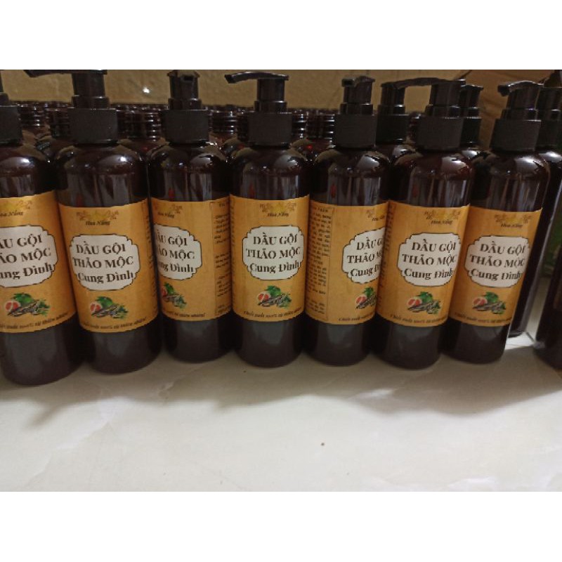 Dầu gội thảo mộc