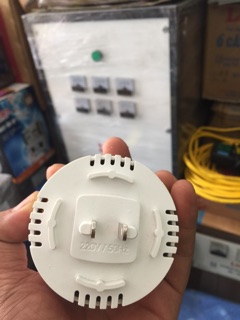 Đổi điện 220v xuống 100v
