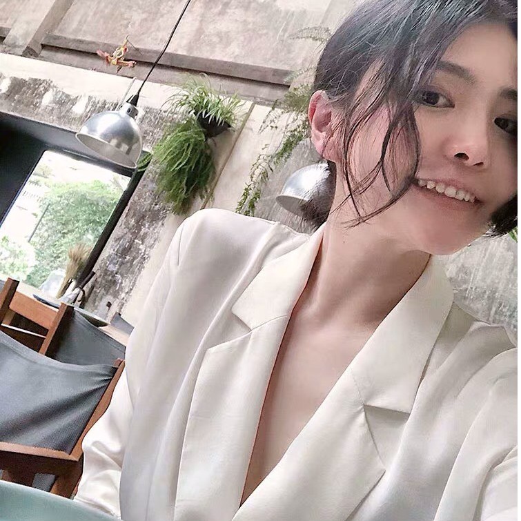 [Mã WASKT304 giảm 15% tối đa 30K đơn 99K] Áo sơ mi trắng nữ, chất áo lụa, dáng cổ vest, kiểu hàn quốc đẹp | BigBuy360 - bigbuy360.vn