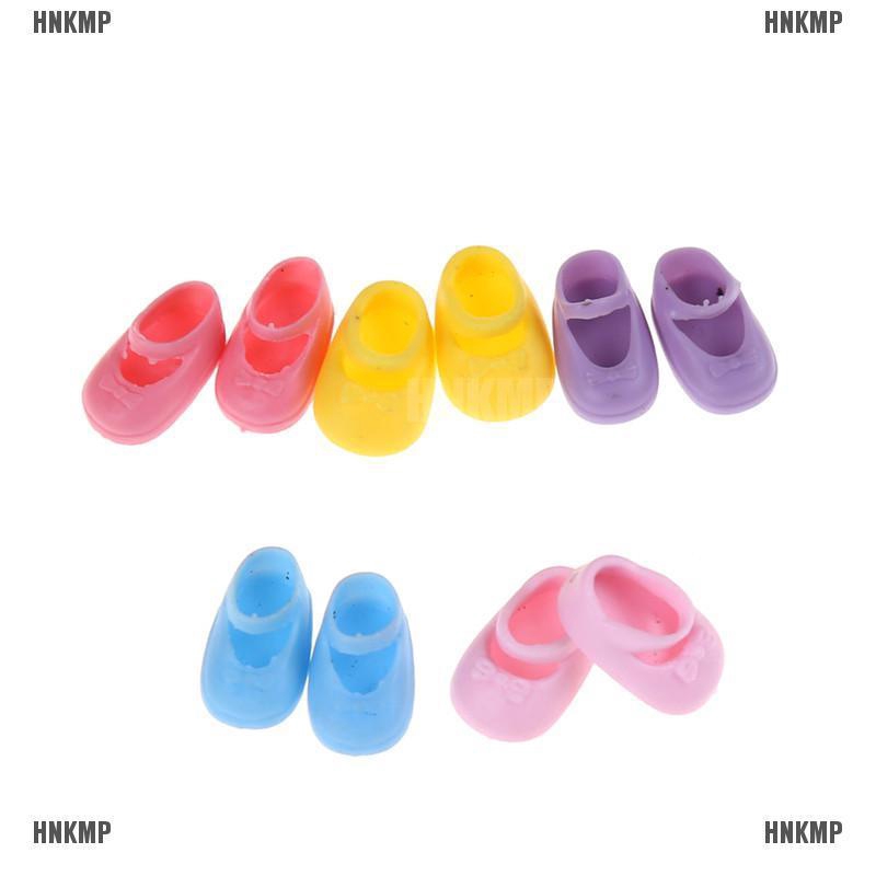 Set 5 đôi giày thời trang cho búp bê