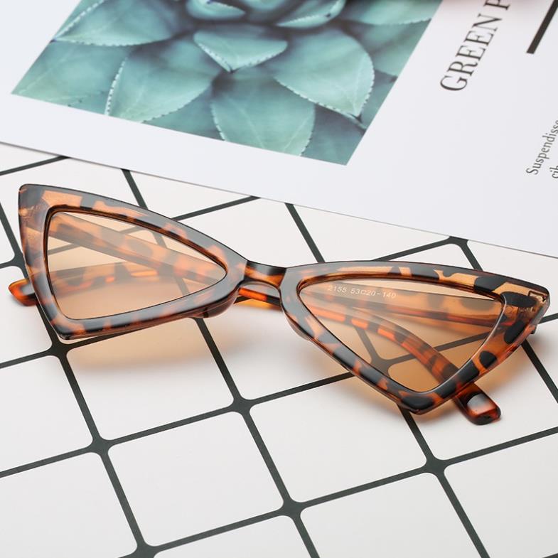 Kính mắt mèo Cá Tính Hàn Quốc D08