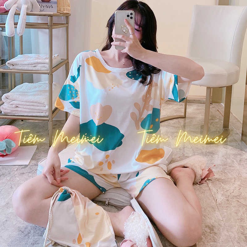 Đồ bộ mặc nhà form rộng dễ thương nhiều họa tiết | BigBuy360 - bigbuy360.vn