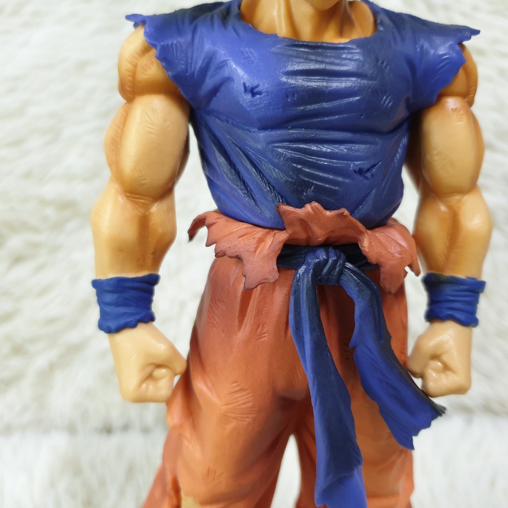 Mô hình Songoku base 24cm