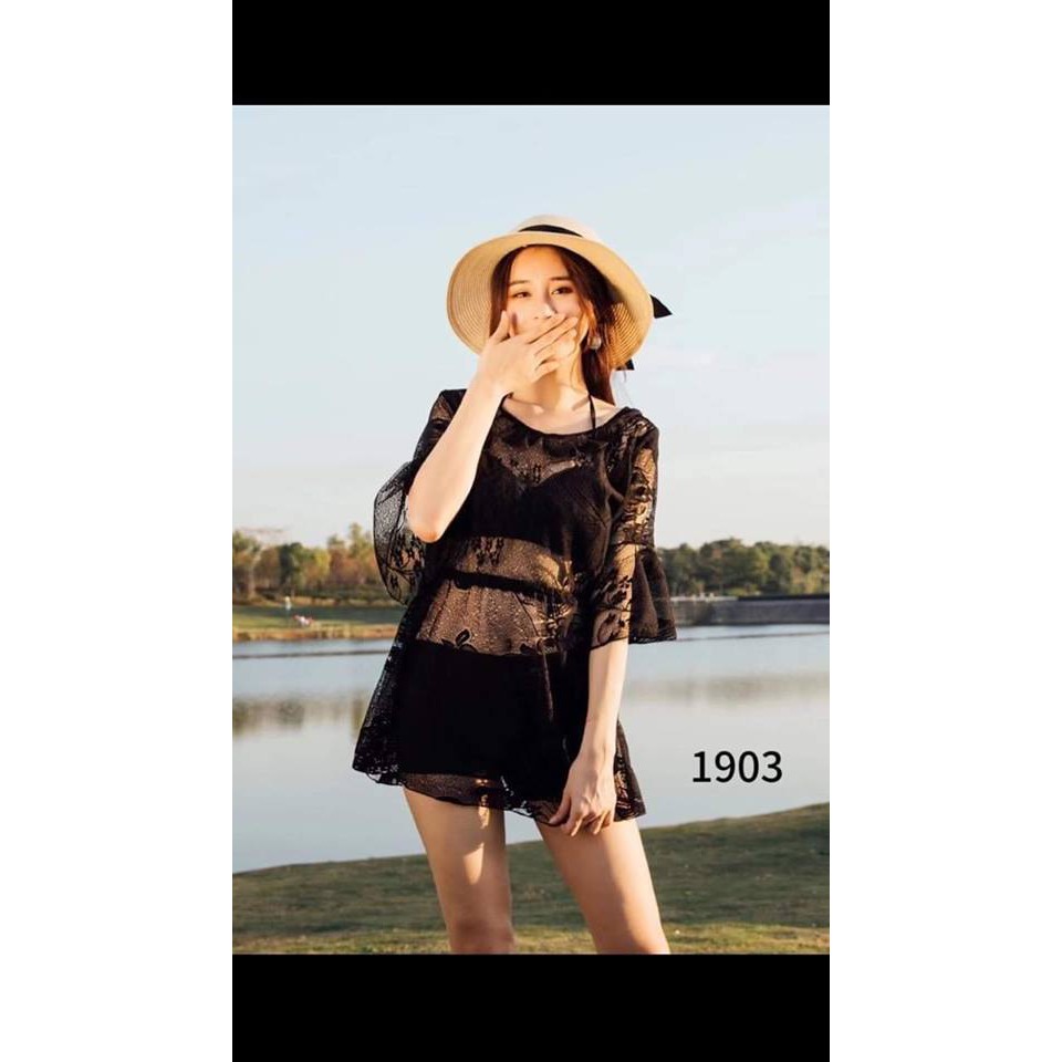 Set bikini ren kèm áo choàng