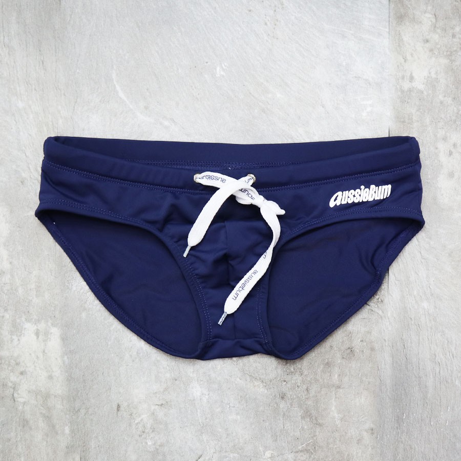 QUẦN BƠI NAM - Dạng Tam Giác - AUS - Chất Cực Mịn - In Chữ | BigBuy360 - bigbuy360.vn