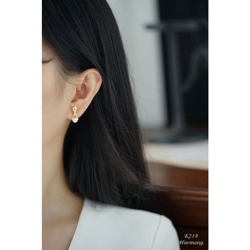 Bông tai, Khuyên tai nữ bạc mạ vàng Maris đính ngọc trai nhân tạo thiết kế chéo đính đá K214 | TRANG SỨC BẠC HARMONY