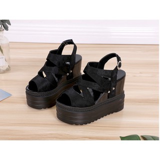 Giày sandal đế xuồng S114D