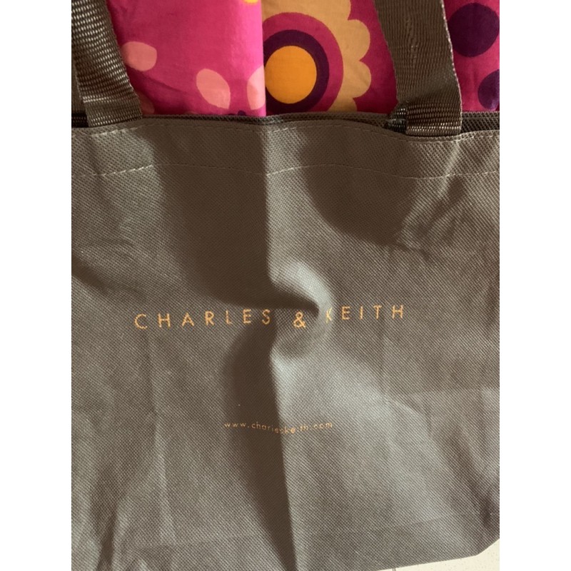 Túi Xách Charles And Keith Chính Hãng