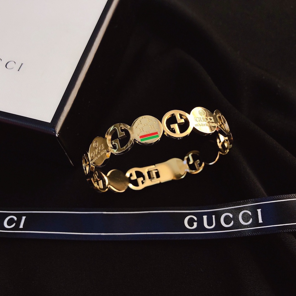 Vòng Tay Gucci Bằng Thép Titan Nhẹ Dát Khảm Chữ Không Phai Màu Đơn Giản Cổ Điển Đa Ứng Dụng Sang Trọng Cho Nam Và Nữ