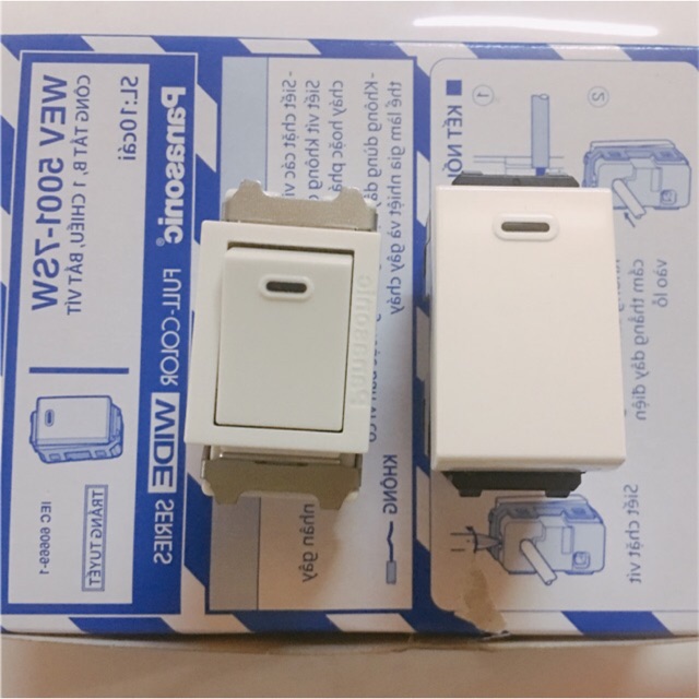 Công tắt panasonic WNV5001-7W và WEV5001-7SW
