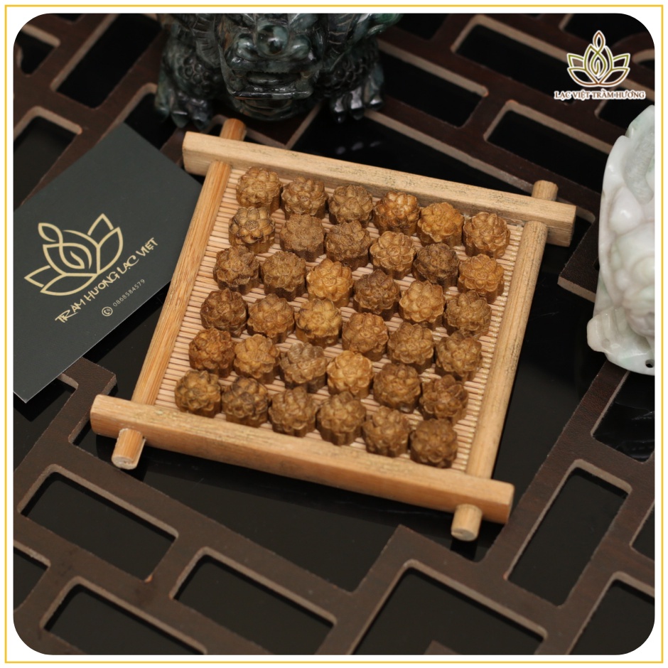 Hoa Sen / Bông Sen Trầm Hương Tốc Việt - Charm Sen Trầm Mix Vòng Tay Trầm Hương Loại 1 Tinh Xảo - Lạc Việt Trầm Hương
