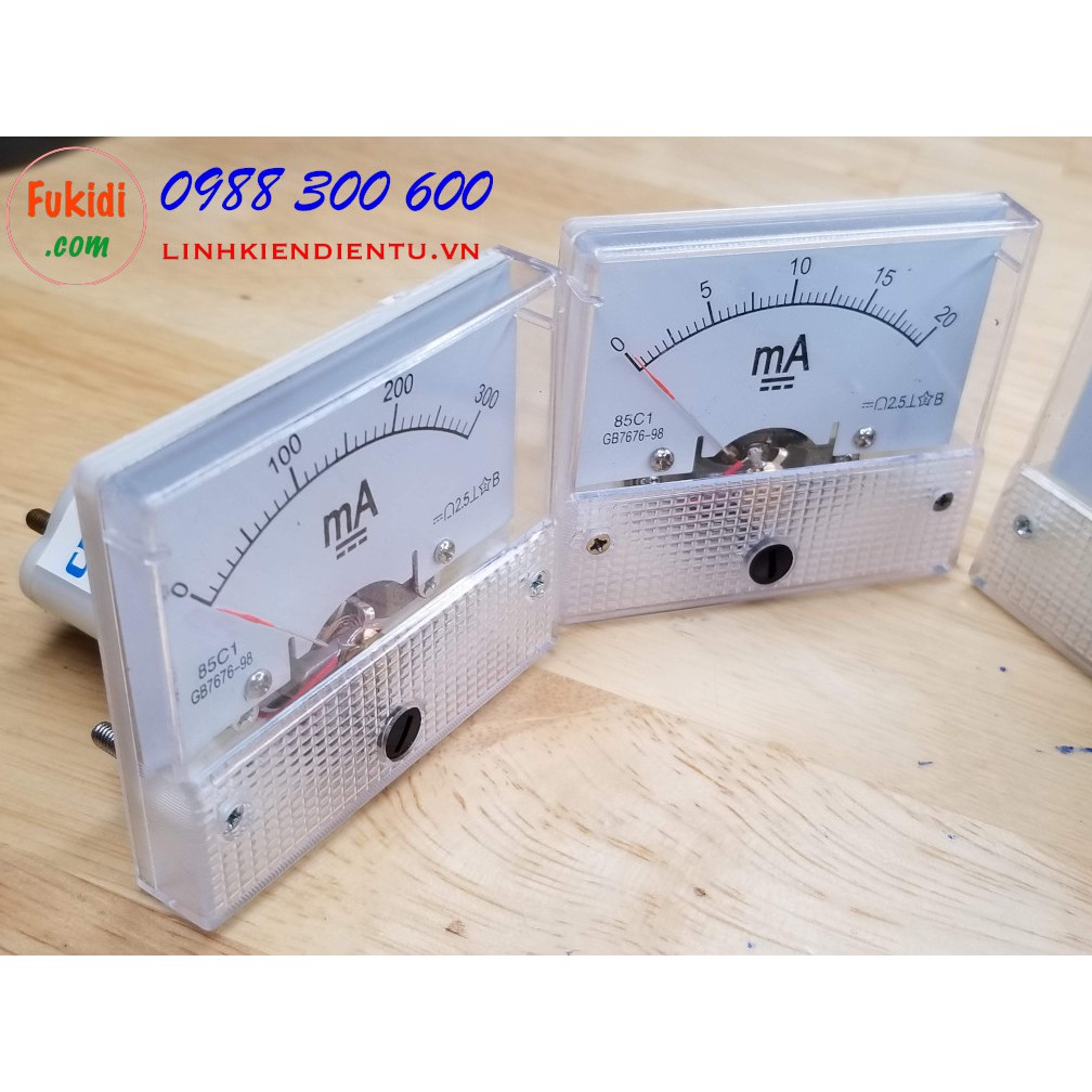 Ampe kế DC 85C1 đo dòng điện DC từ 50uF đế 30A