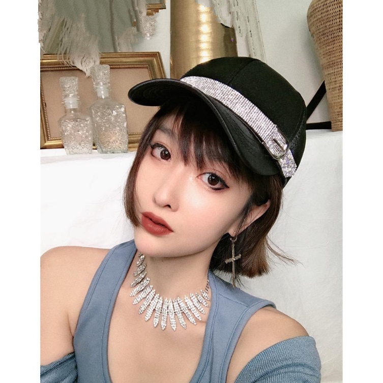 Spring-summer 2019 fashion cap for women