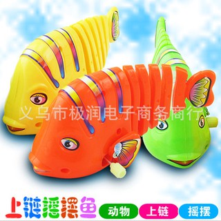 Đồ chơi cá vặn cót vẫy đuôi và vây