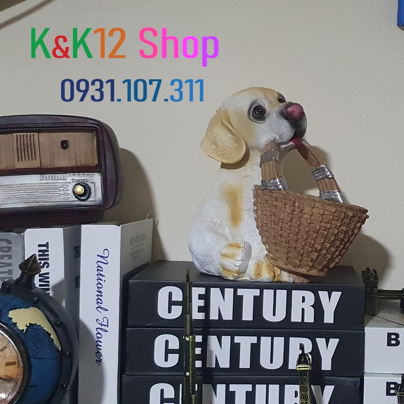 [ Độc quyền] Decor chú cún mang giỏ sáng tạo. Trang trí nội thất phòng khách. Đạo cụ cổ điển chụp ảnh, quán cà phê.