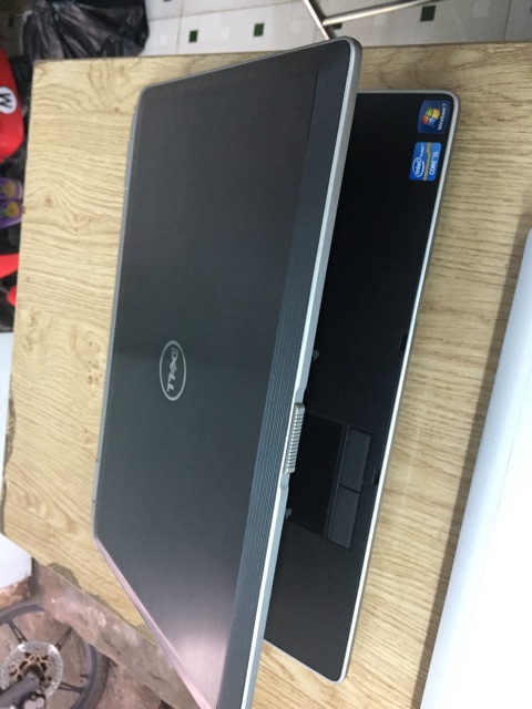 LapTop Dell E6520 - i7 Màn 15.6” led - Bàn phím số - Hàng Mỹ