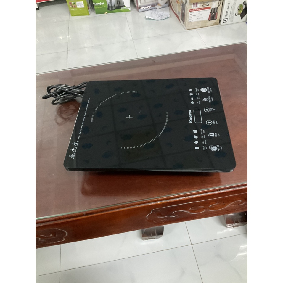 Bếp điện từ Kangaroo KG18IH2 - Hàng trưng bày