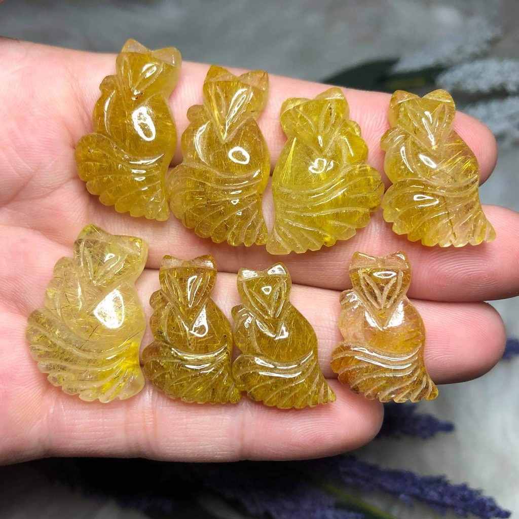 Hồ ly chúa tóc vàng