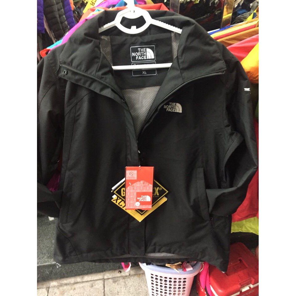 Áo gió 2 lớp TNF chống nước màu đen