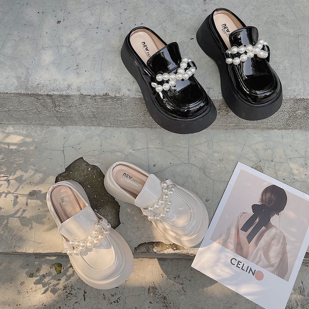 Dép Da Đế Dày Đính Ngọc Trai Phong Cách Anh Quốc Thời Trang Mùa Xuân Cho Nữ