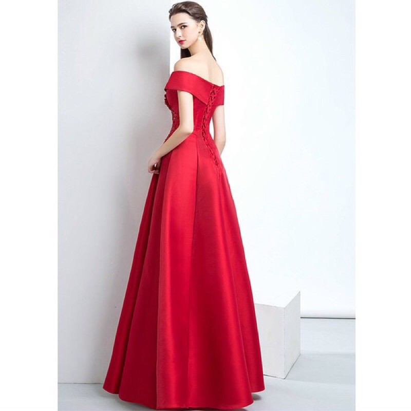 ĐẦM XOÈ TRỄ VAI ĐÍNH HOA