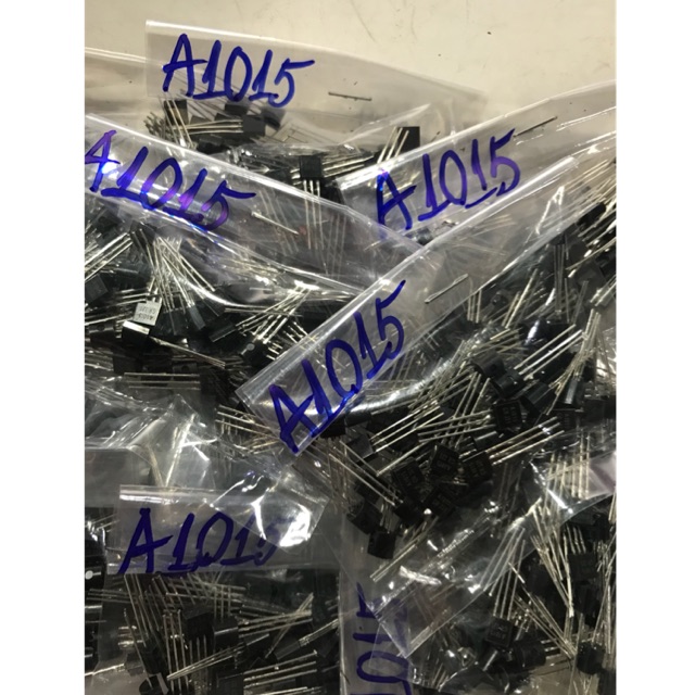 50 con A1015 TRANS PNP 0,15 mA -50V