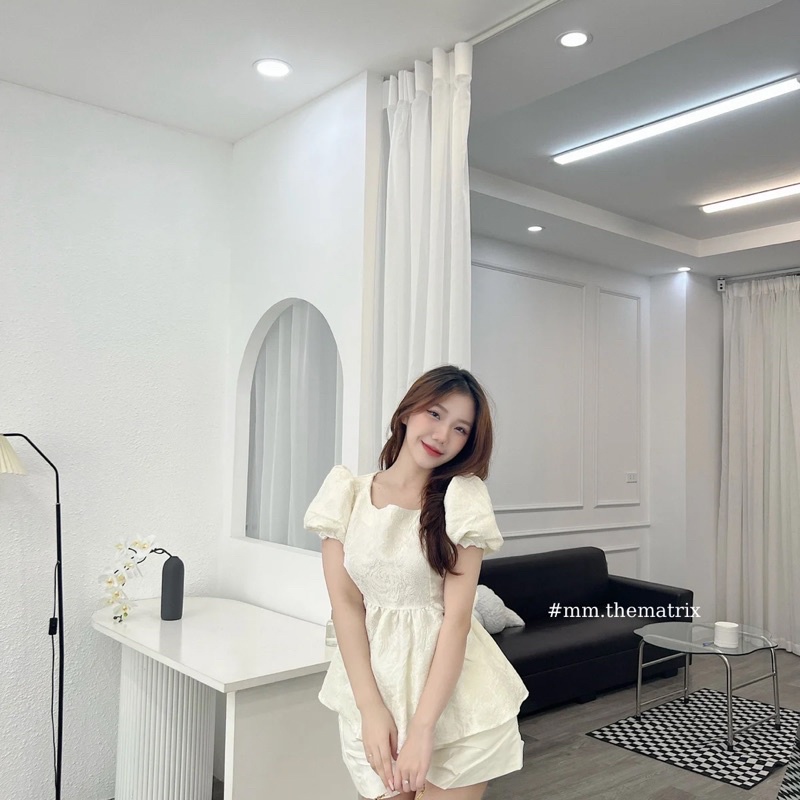 Áo gấm cô vuông buộc nơ (ảnh thật tự chụp)